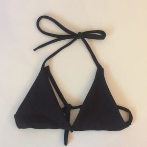 Black bikini top